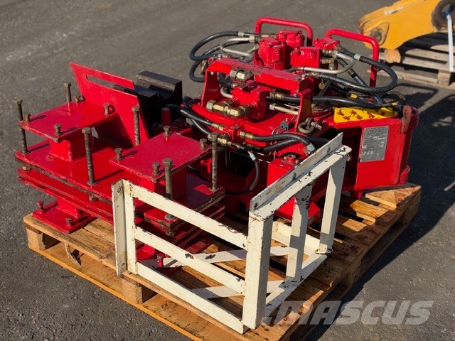 Bulldog AUTOMATED IRON ROUGHNECKS Комплектующие и запасные части для бурильных установок