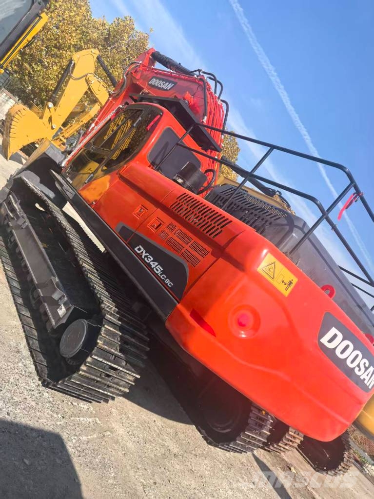 Doosan DX 345 LC-9C Гусеничні екскаватори