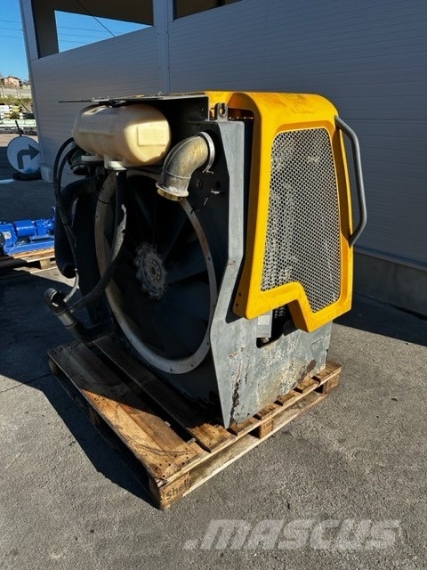 Liebherr L 576 USED COOLER 散热器