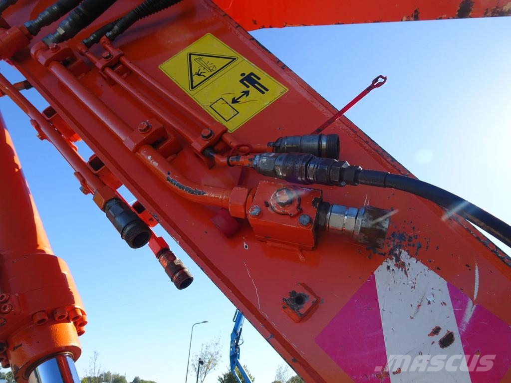 Hitachi ZX210W-3 Mobilbagger