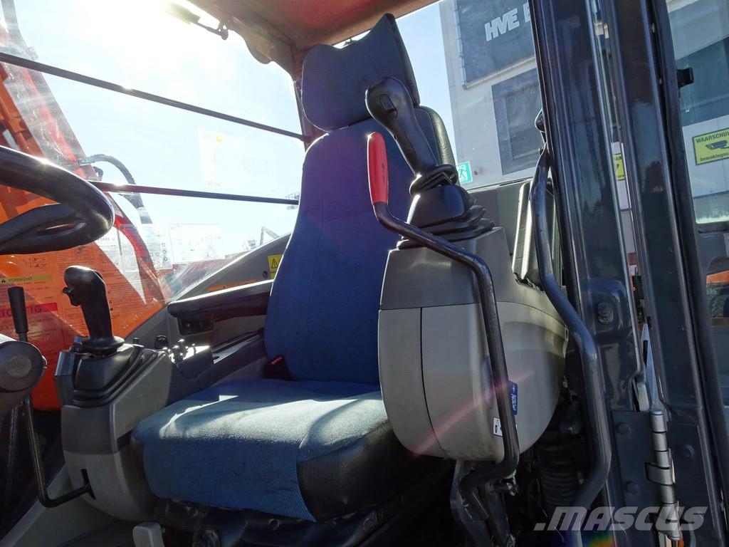 Hitachi ZX210W-3 Mobilbagger