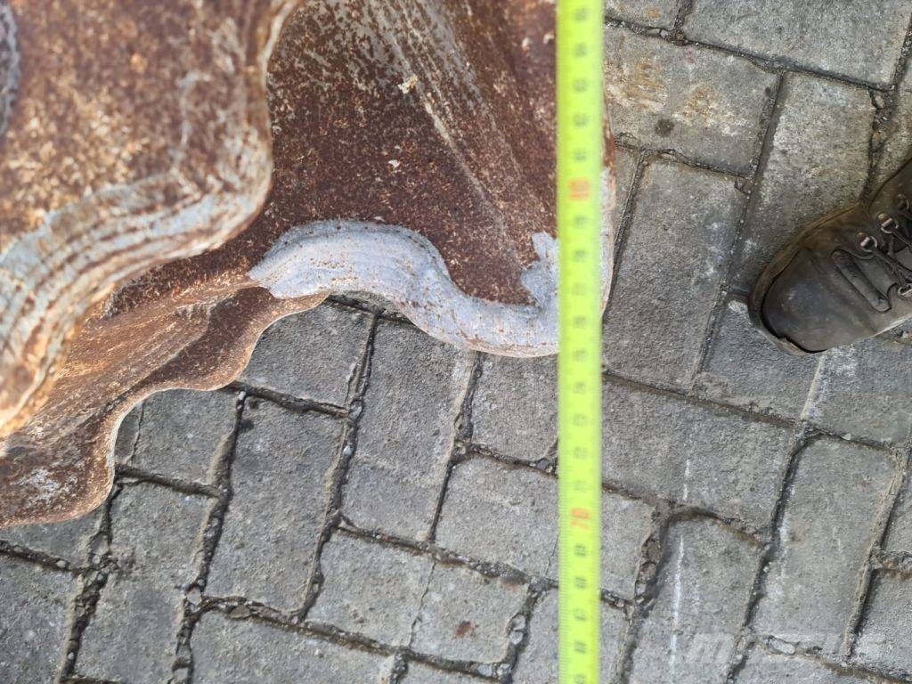 Montabert MB 400 Hidraulične škare