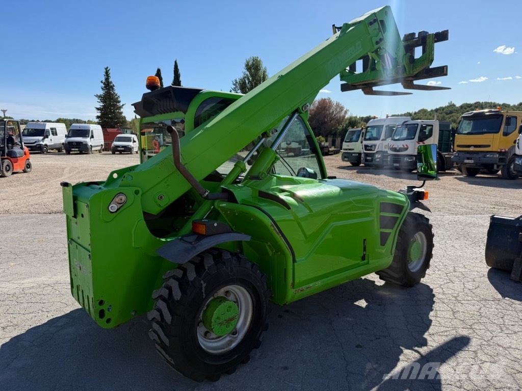 Merlo P 27.6 Teleskoplastare