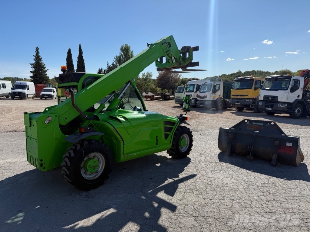 Merlo P 27.6 Teleskoplastare