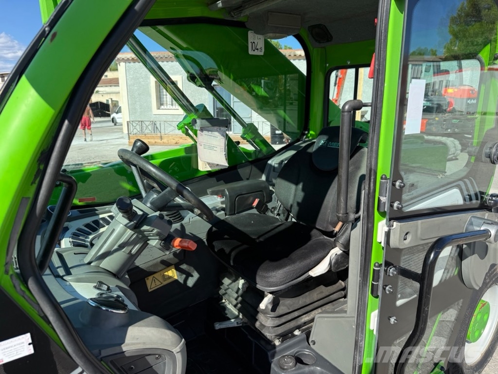 Merlo P 27.6 Teleskoplastare