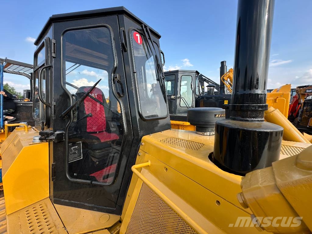 CAT D7G Shanghai largest supplier lánctalpas dózerek