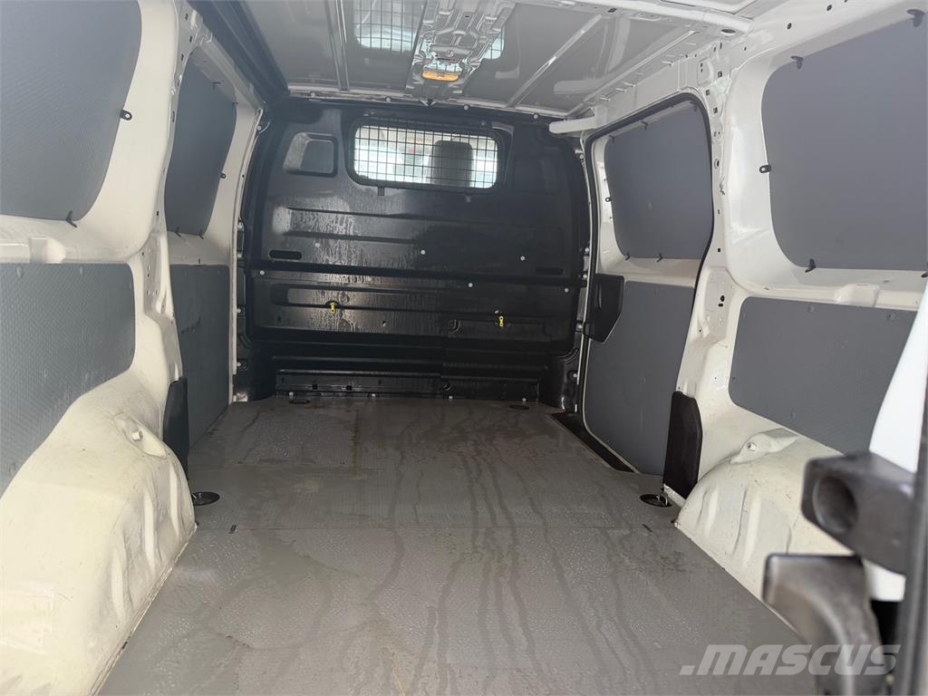 Peugeot EXPERT 2.0 HDI L3H1 3 seats manual VIN 592 Panel vans