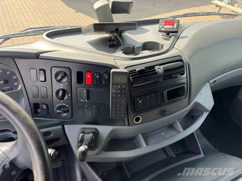 Mercedes-Benz Axor 1824 Carrier Xarios 600 / Laadklep Euro 5 Skåpbilar Kyl/Frys/Värme