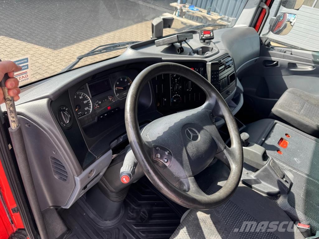 Mercedes-Benz Axor 1824 Carrier Xarios 600 / Laadklep Euro 5 Skåpbilar Kyl/Frys/Värme