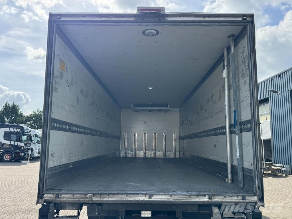 Mercedes-Benz Axor 1824 Carrier Xarios 600 / Laadklep Euro 5 Skåpbilar Kyl/Frys/Värme