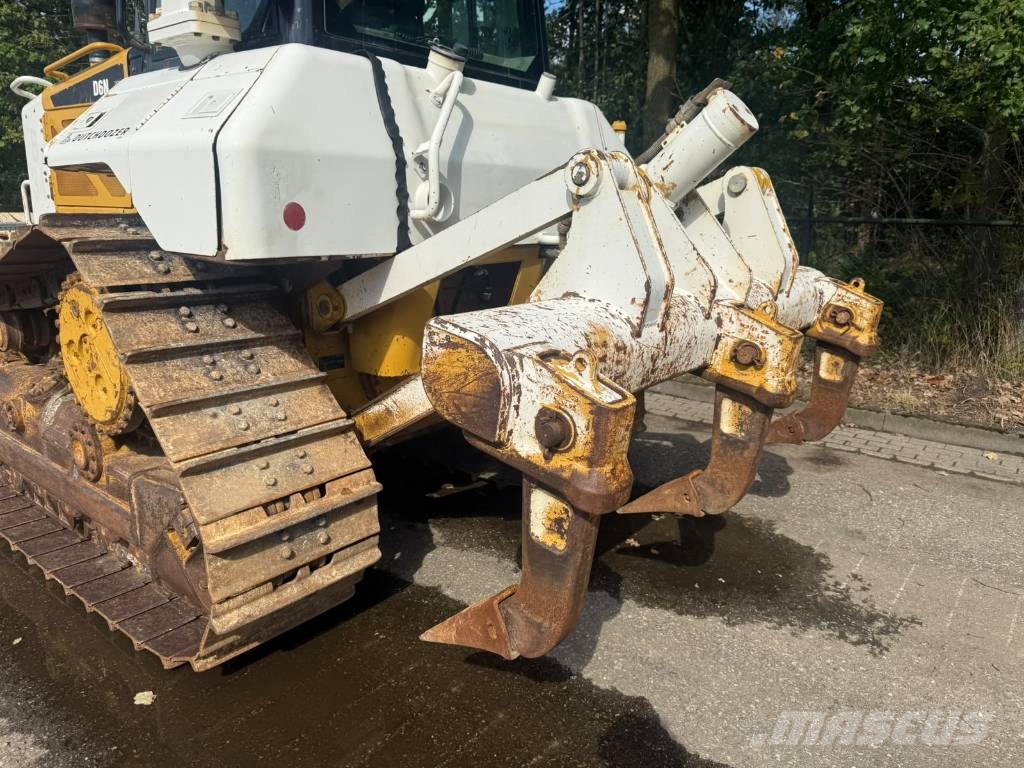 CAT D6N XL Bulldozer