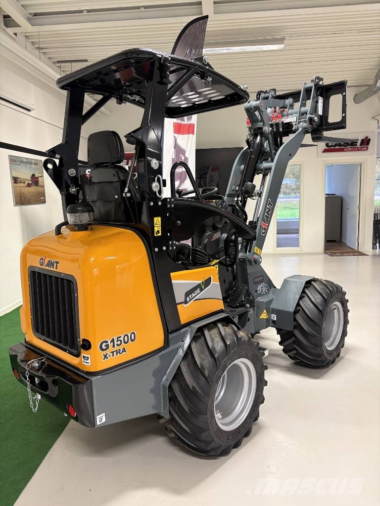 GiANT 1500 X-tra Višenamenski utovarivači