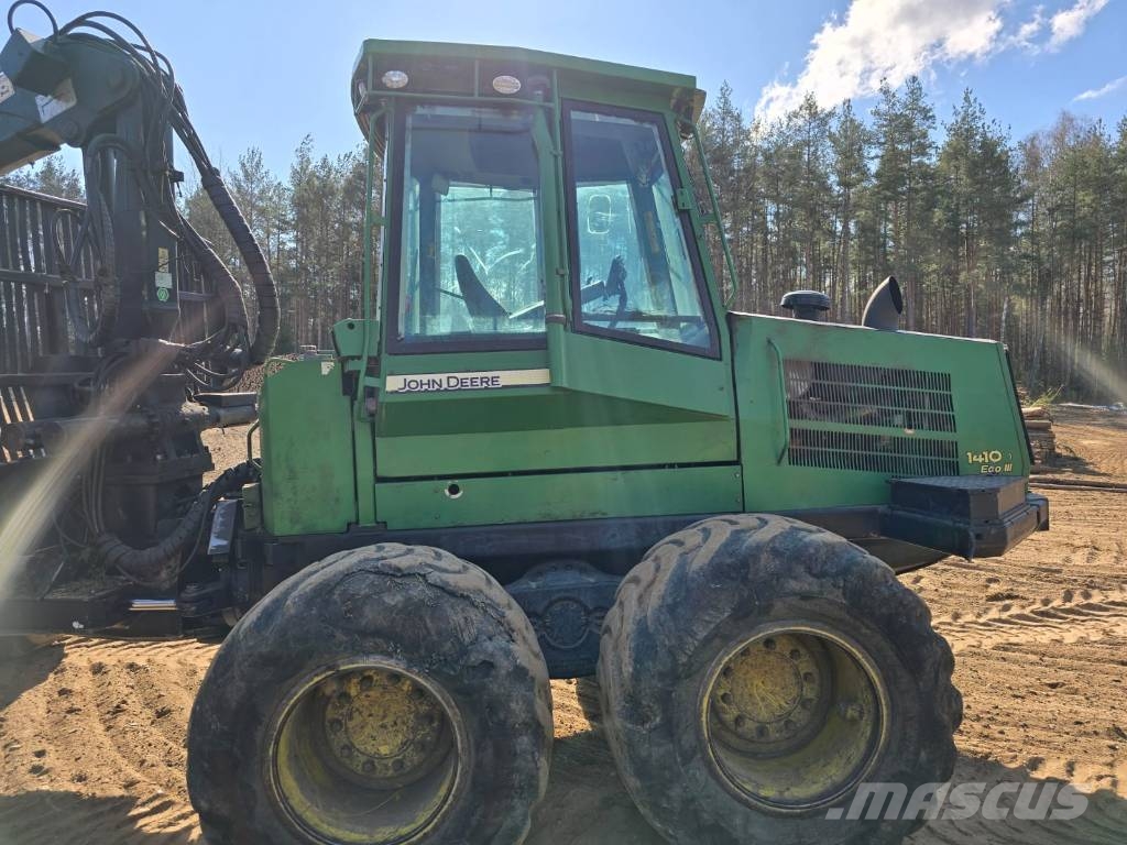 John Deere 1490 D Skotare
