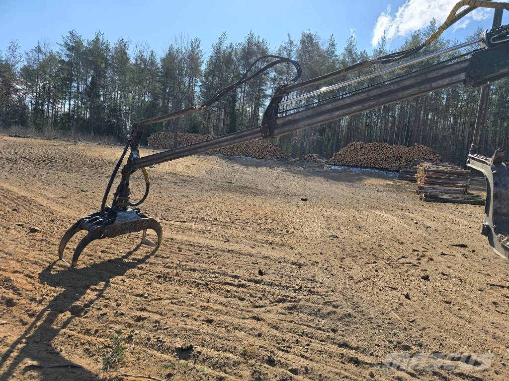 John Deere 1490 D Skotare