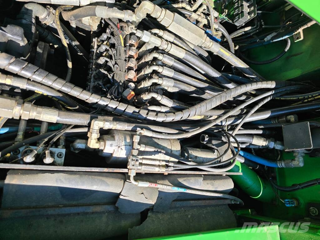 John Deere 1490 D Skotare
