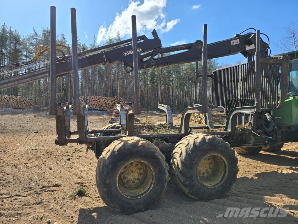 John Deere 1490 D Skotare