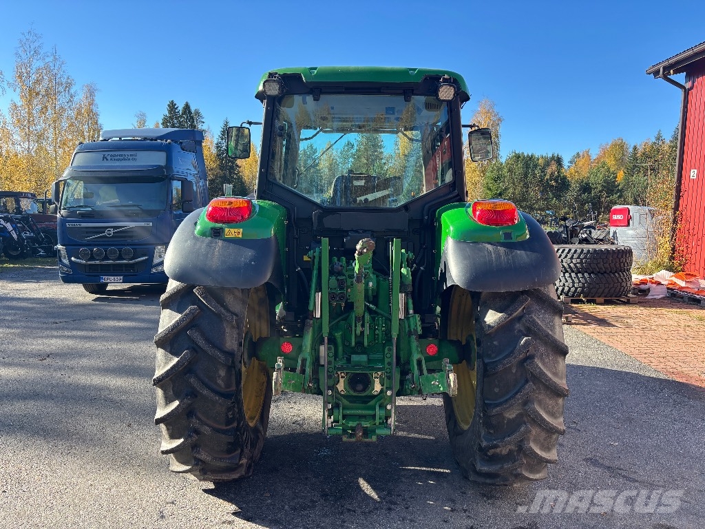 John Deere 6320 SE Traktorit