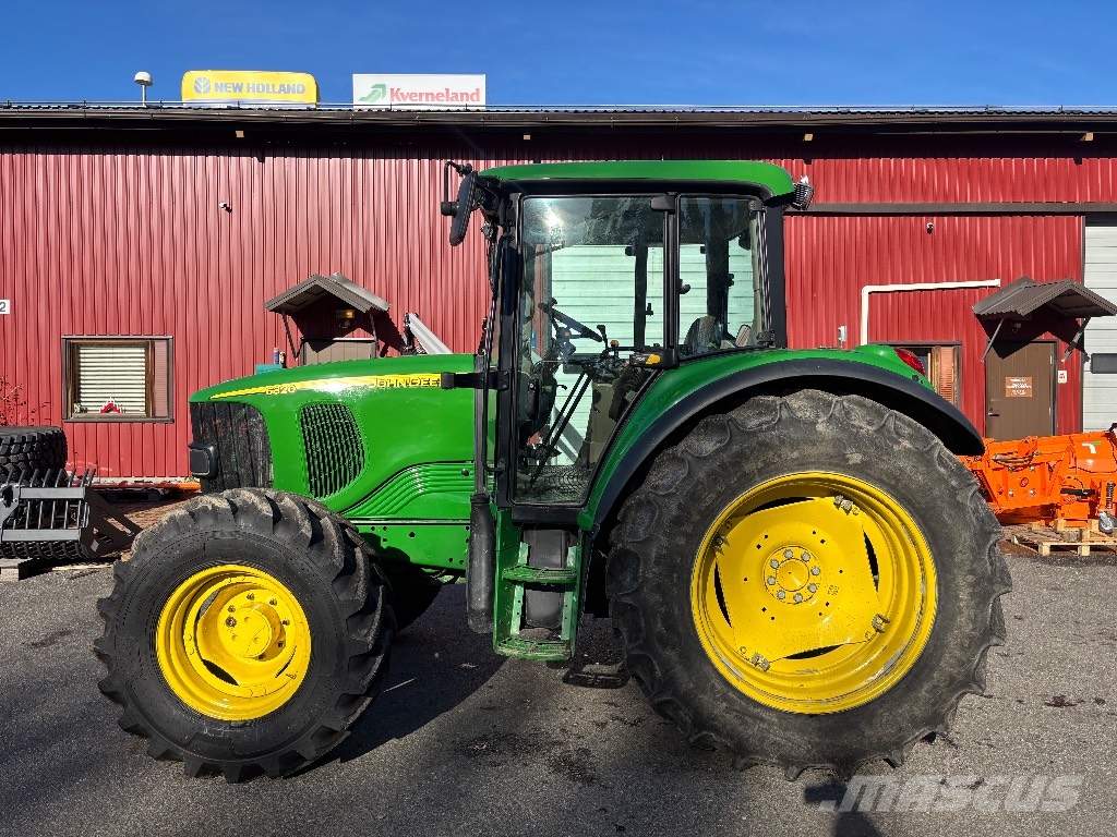 John Deere 6320 SE Traktorit
