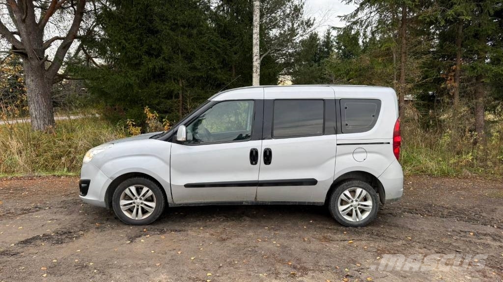 Opel Combo Otomobiller