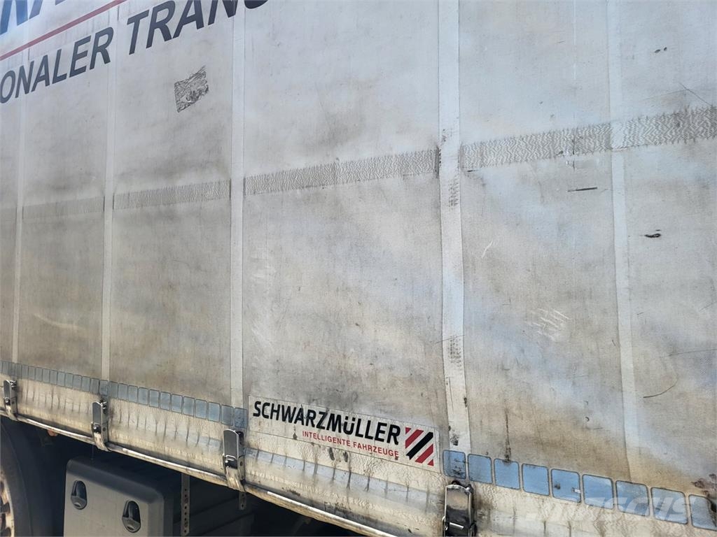 SCHWARZMULLER S1 J-SERIA Dobozos pótkocsik