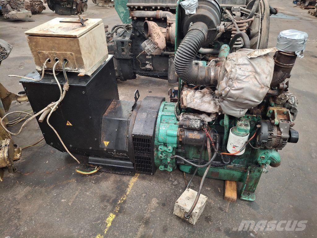 Cummins 4BT3.9G2 Двигуни