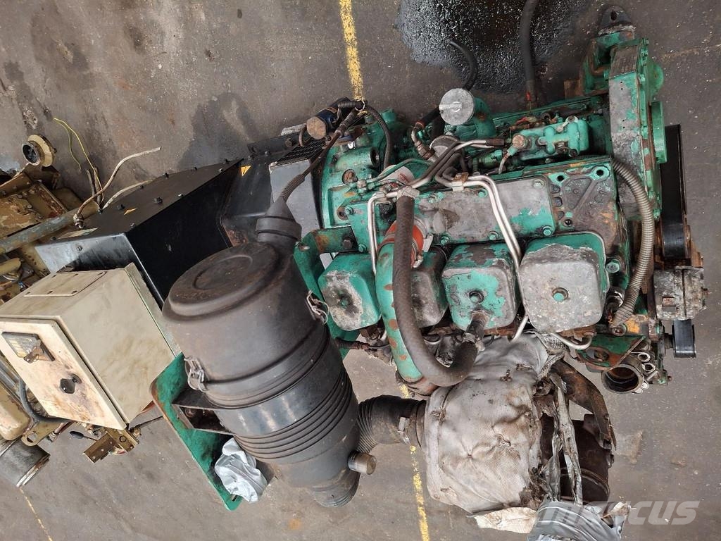 Cummins 4BT3.9G2 Двигуни