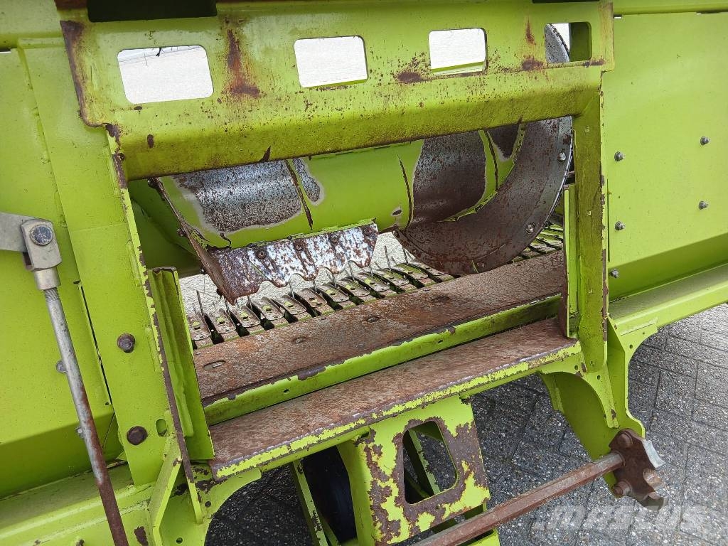 CLAAS Pick-up 300 PRO T Skärbord