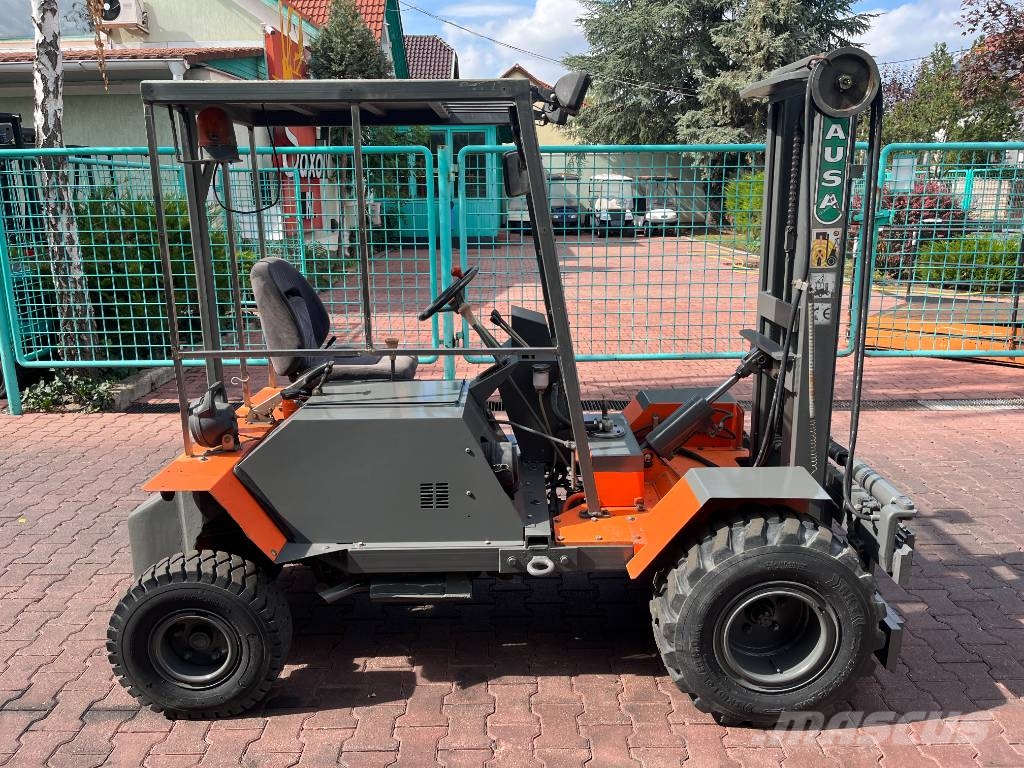 Ausa CE 11 V-4171 Maastotrukit