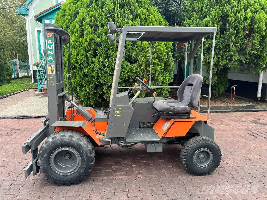 Ausa CE11 2WD V-4171 IO 험지용 트럭