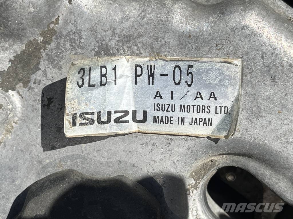 Ausa CE11 2WD V-4171 IO 험지용 트럭