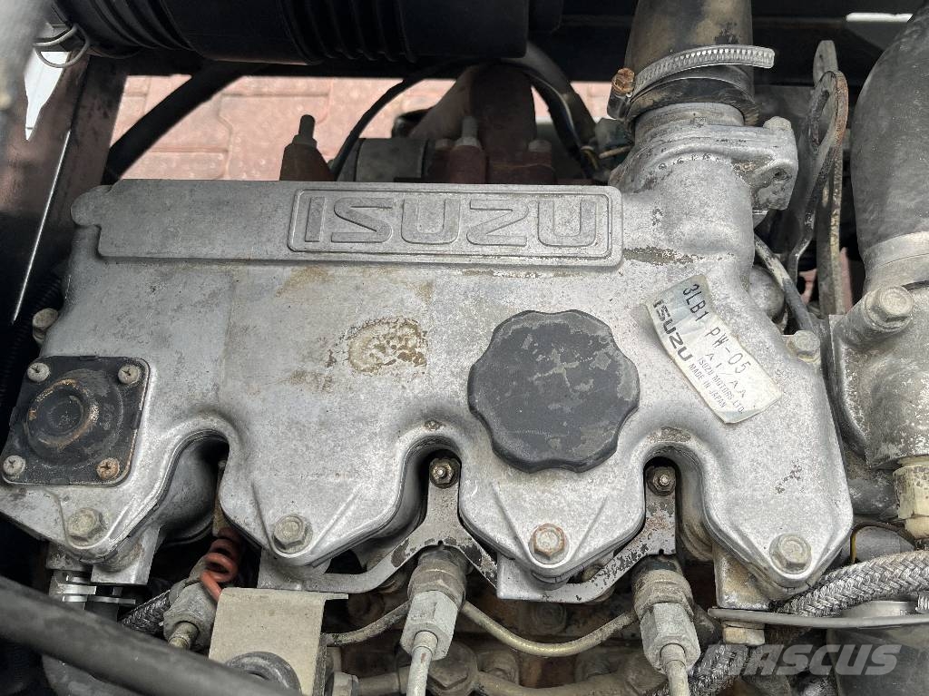 Ausa CE11 2WD V-4171 IO 험지용 트럭