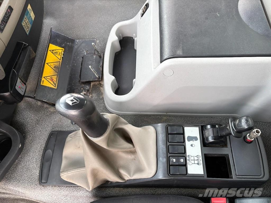 Renault Premium 310 DXI + HIAB 122 B---3X EXT. + REMOTE + Grúas todo terreno