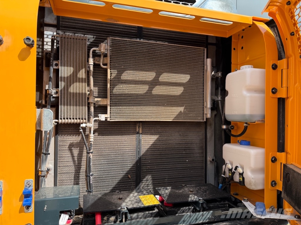 Hyundai HX 260 NL - HX 260 L - HX 220 L - HX 300 L Bagri goseničarji