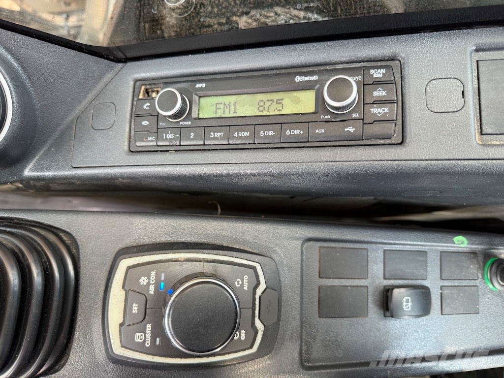 Hyundai HX 260 NL - HX 260 L - HX 220 L - HX 300 L Bagri goseničarji