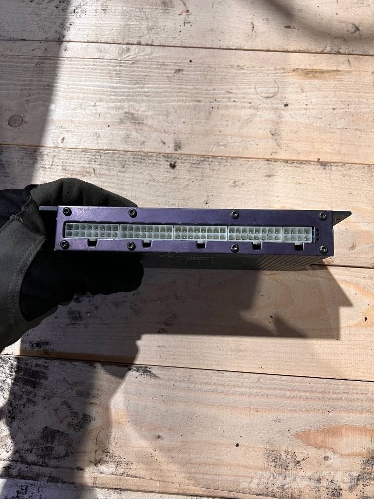 Valmet 5044018 Electronique
