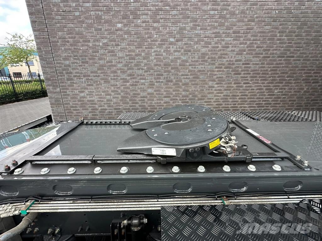 Volvo FH 540 10X4 TREKKER-BAKWAGEN + FASSI F 2150+L 816 全路面起重機/吊車