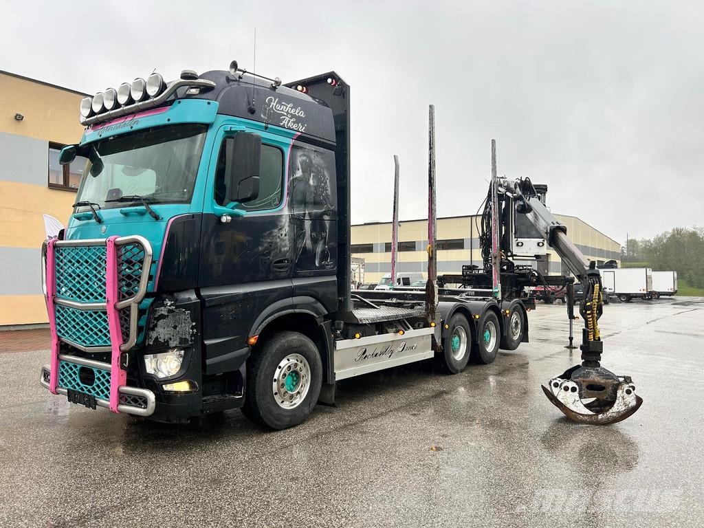 Mercedes-Benz AROCS 3263 8X4*4 + RETARDER + BERGS FEGEN CRANE Camiões de transporte de troncos