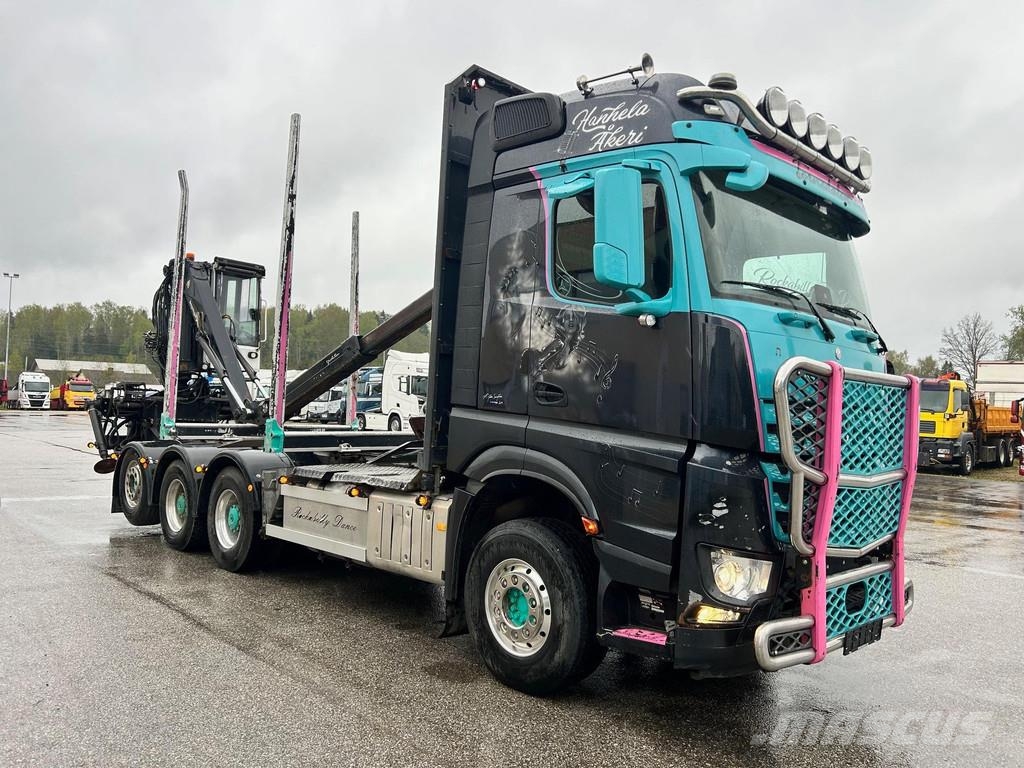 Mercedes-Benz AROCS 3263 8X4*4 + RETARDER + BERGS FEGEN CRANE Camiões de transporte de troncos