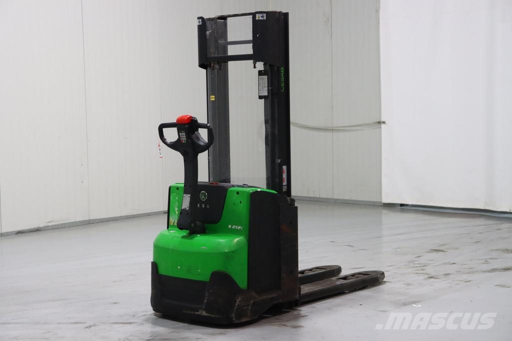 Cesab S212L Pedestrian stacker