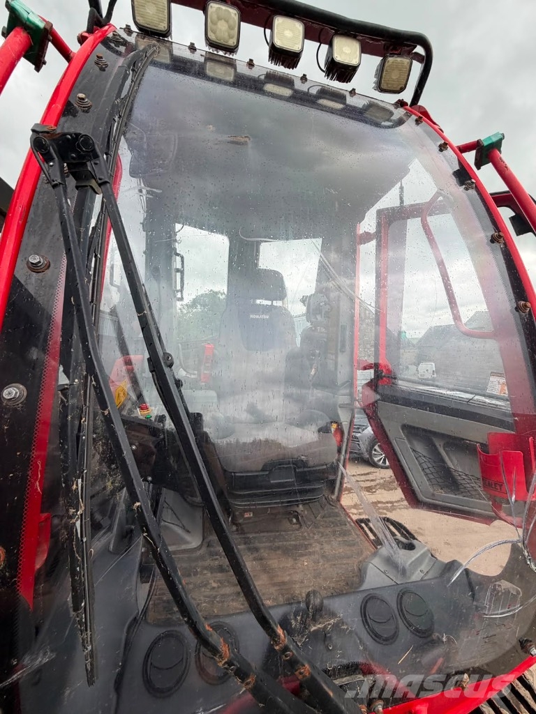 Komatsu 911.6 Harversteri