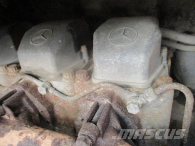Mercedes-Benz 4146 8x4 4148 4145 4151 Sora- ja kippiautot