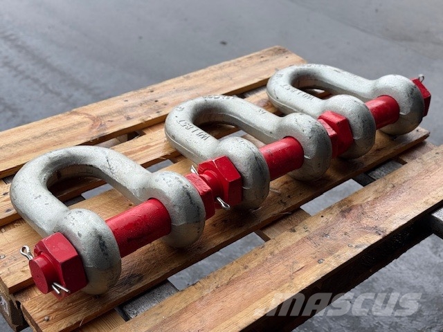 GP BOW SHACKLE WLL.85T Земснаряды / баржи