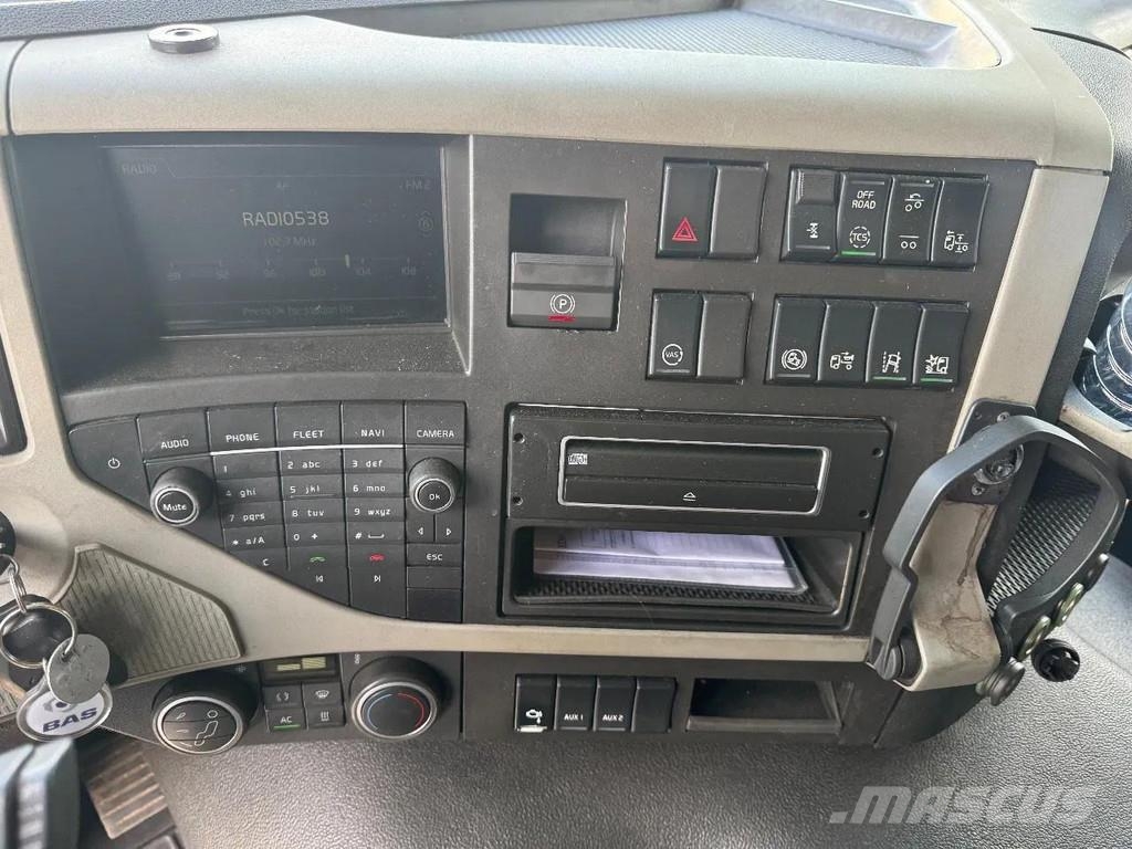 Volvo FM 410 6X2 EURO 6 VDL 21T HOOK Horgos rakodó teherautók