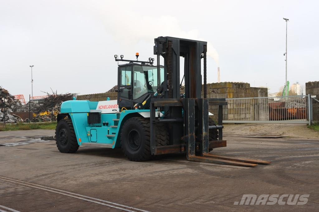 Konecranes SMV 32-1200C Chariots diesel