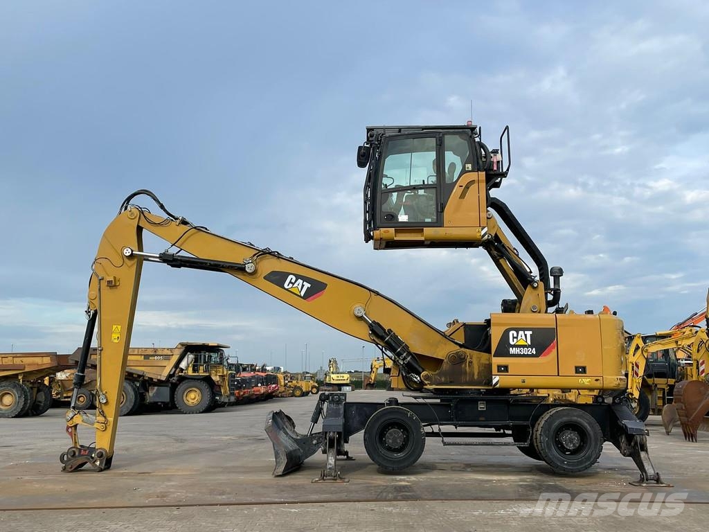 CAT MH3024 Industriālie iekrāvēji