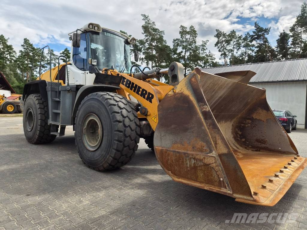 Liebherr L 566 Φορτωτές με λάστιχα (Τροχοφόροι)