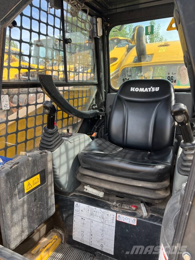 Komatsu SK 820 Lietoti riteņu kompaktiekrāvēji
