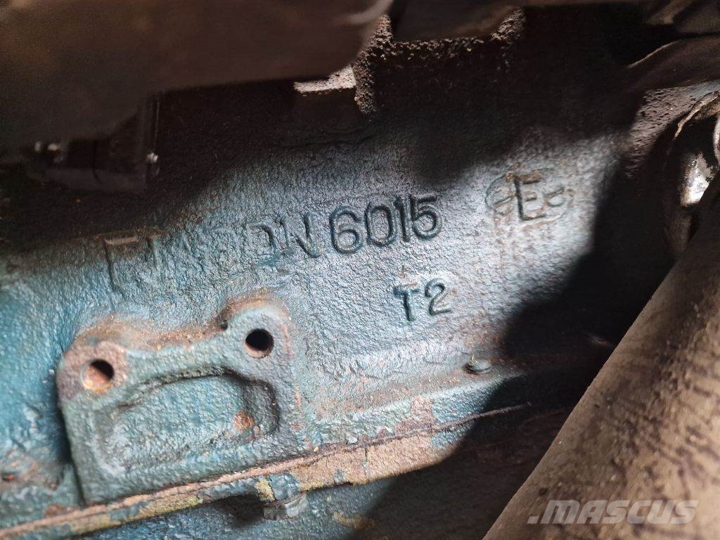 Ford F2 6015 Engines