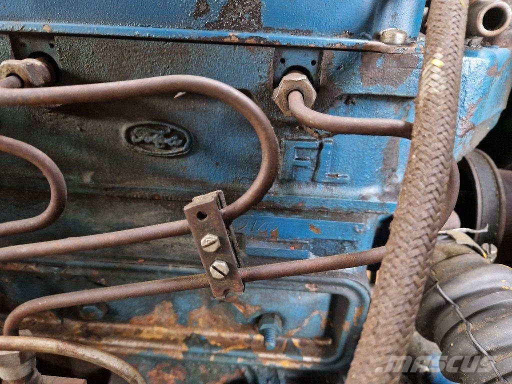 Ford F2 6015 Engines