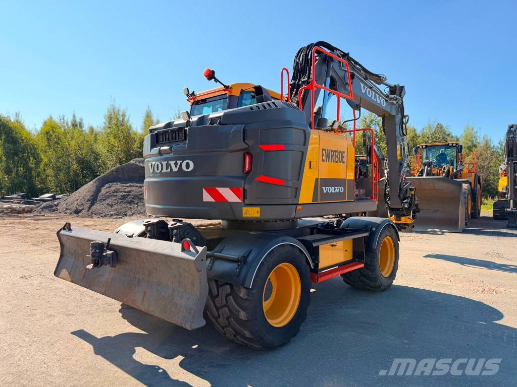 Volvo EWR 130 E Escavadoras de rodas
